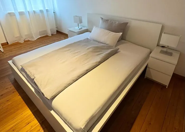 Fewoei12 2 *